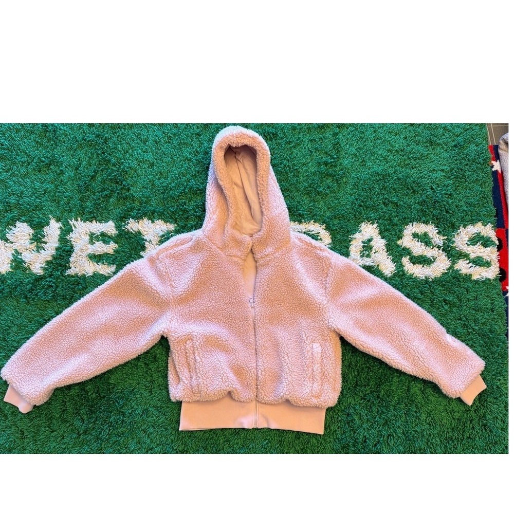 Fabletics Sherpa Hoodie Womens Medium Pink Excellent Crop Zip Fleece JT2253899